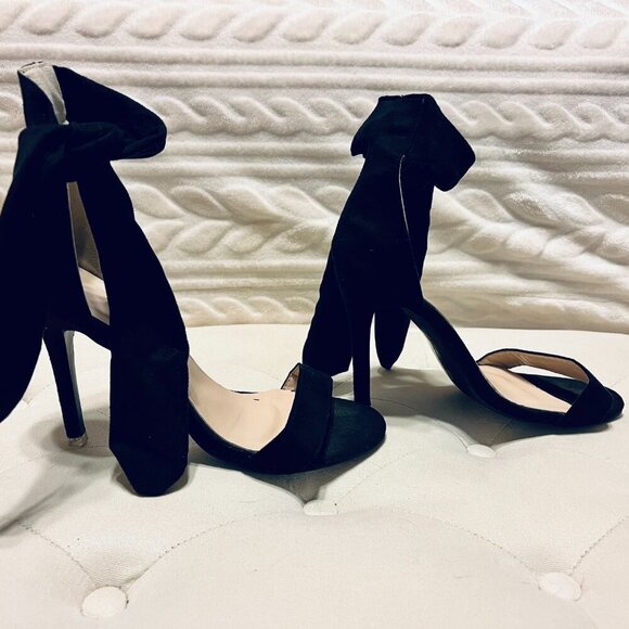 Black Ankle Wrap Stilettos - Picture 2 of 8